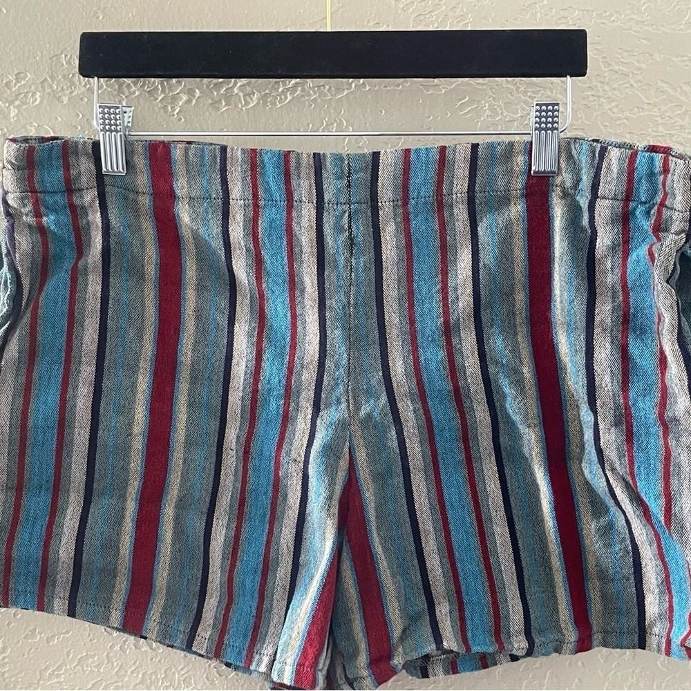 Rancho Especial Women's‎ Festive Striped Multicolor Women's Shorts Size XXL